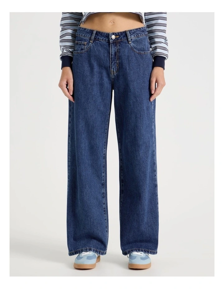 Low Rise Baggy Jeans in Mid Blue image 2
