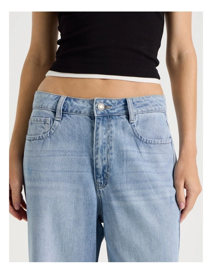 Mid Rise Distressed Wide Leg Jeans in Light Blue image 4