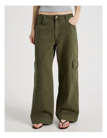 Khaki colour