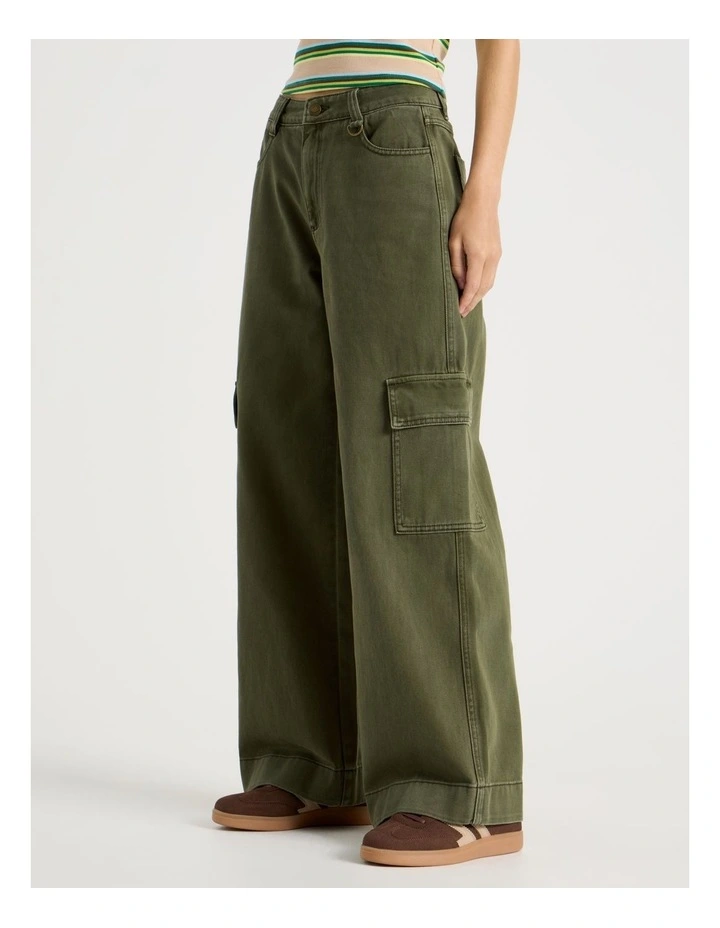 Cargo Pants in Khaki image 2