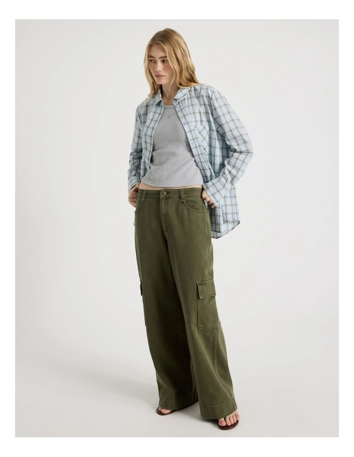 Cargo Pants in Khaki image 4