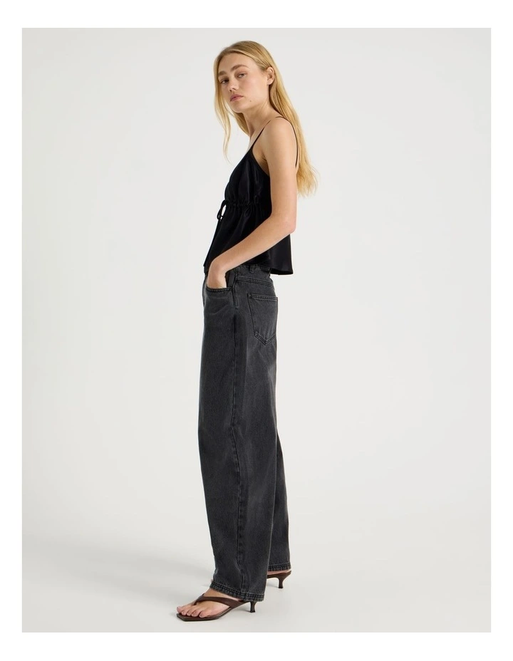 Mid Rise Barrel Leg Jeans in Black image 2