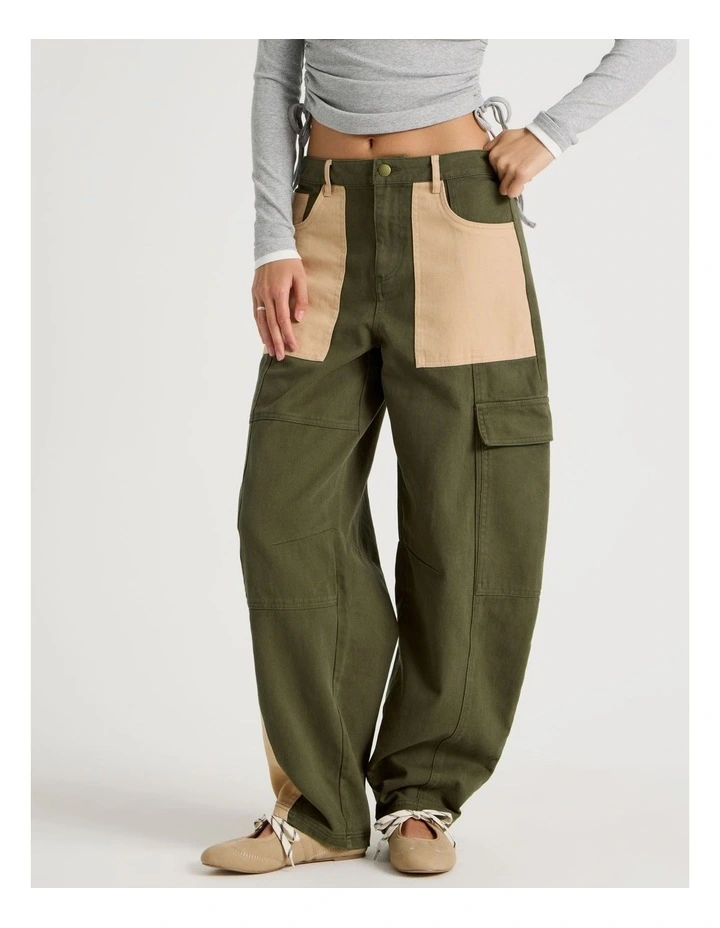 Patchwork Jeans in Khaki image 3