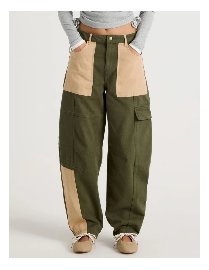Patchwork Jeans in Khaki image 5
