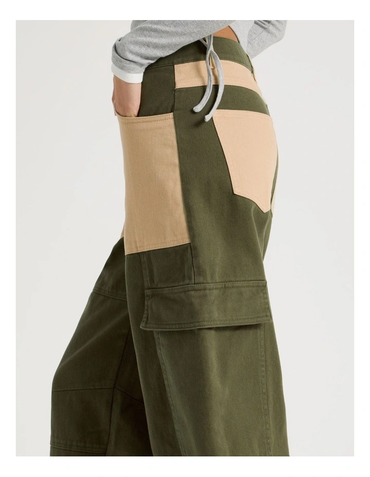 Patchwork Jeans in Khaki image 7