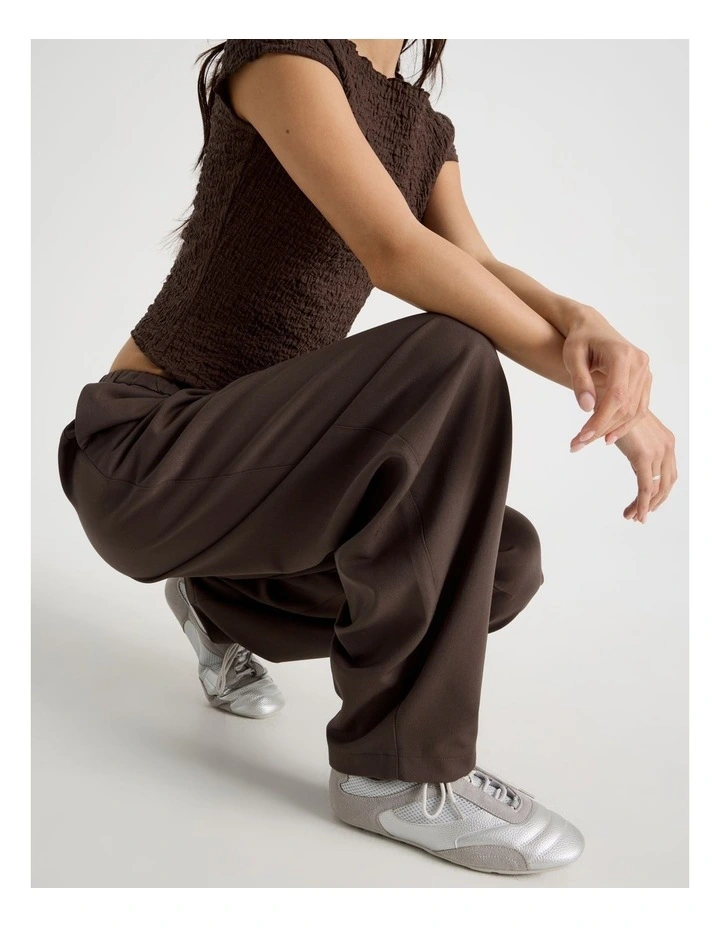 Tie Waist Barrel Leg Pant in Bracken image 6