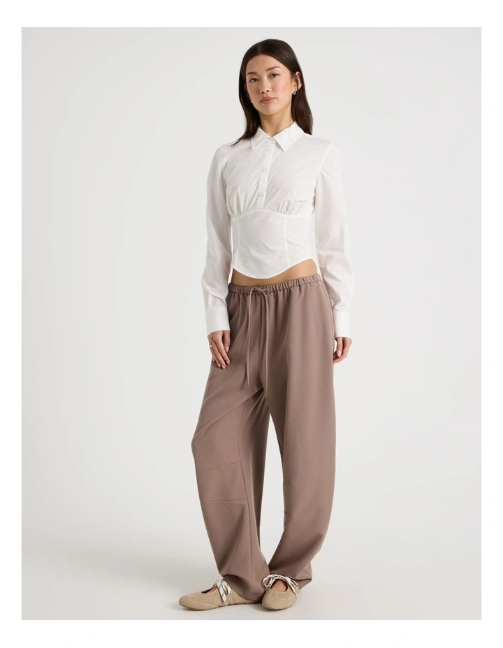 Tie Waist Barrel Leg Pant in Deep Taupe image 7