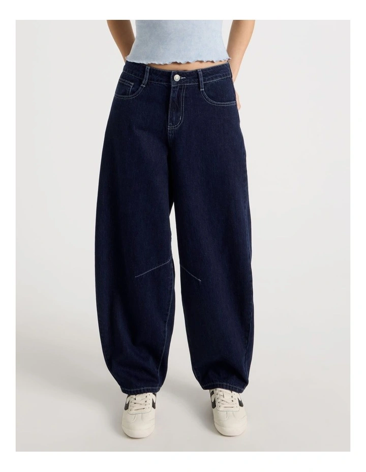 Baggy Barrel Leg Jean in Dark Blue Wash image 2