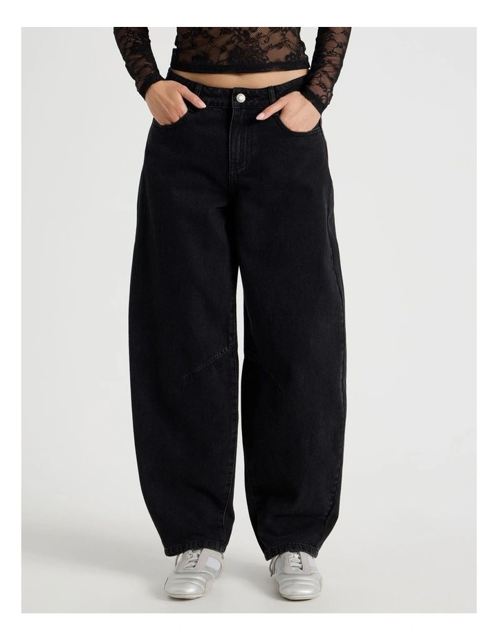 Baggy Barrel Leg Jean in Black Wash image 2