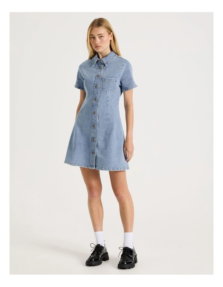 Denim Short Sleeve Shirt Dress in Light Blue image 3