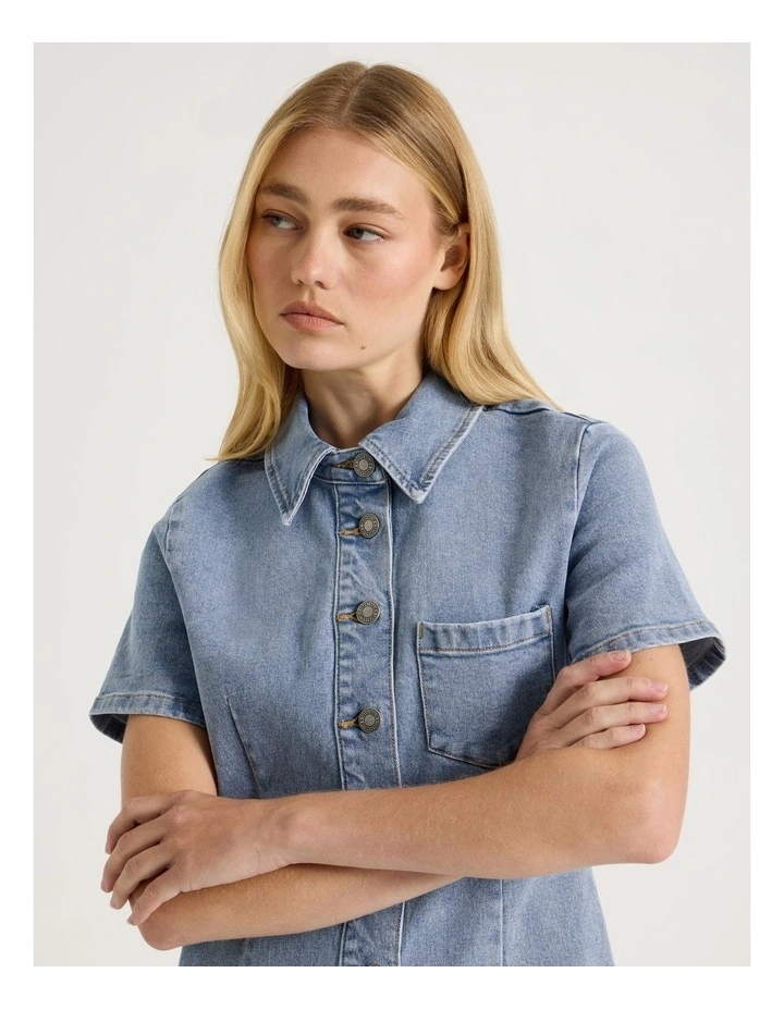 Denim Short Sleeve Shirt Dress in Light Blue image 4