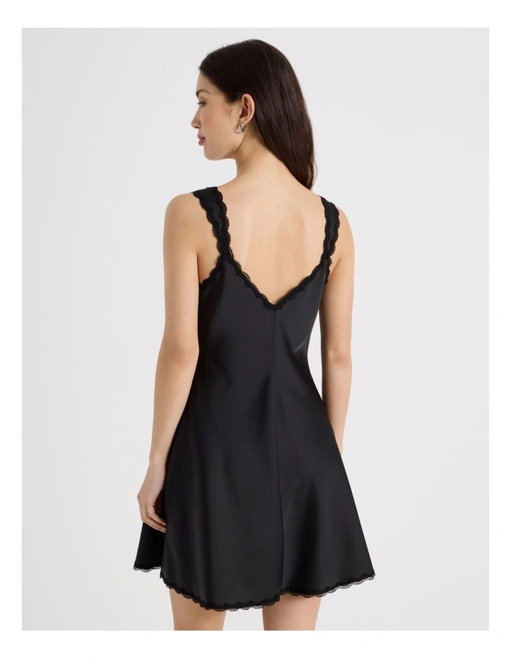 Sleeveless Lace Trim Dress in Jet Black image 6