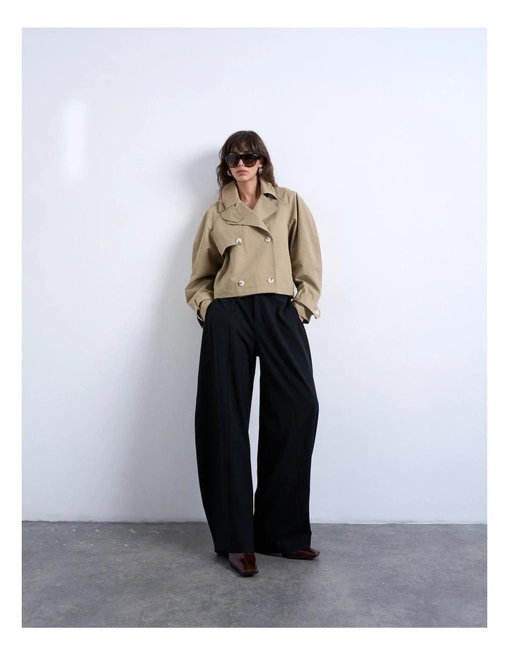 Mia Short Cotton Trenchcoat in Beige image 2
