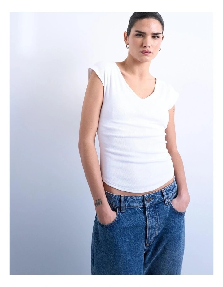 Lissy V-Neck T-shirt in White image 1