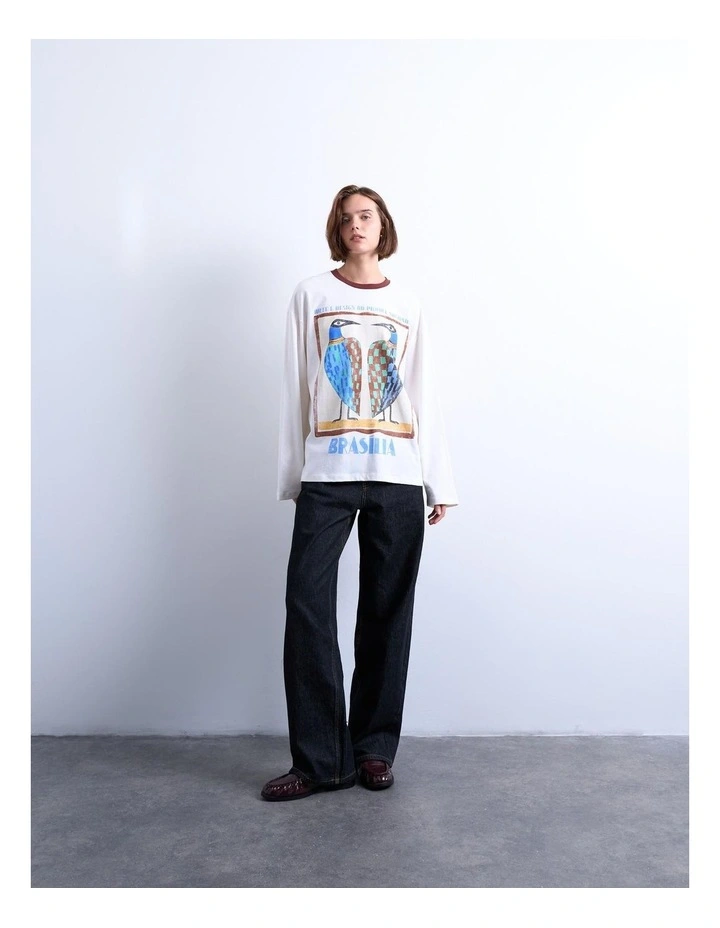 Alberte Graphic T-Shirt in White image 1