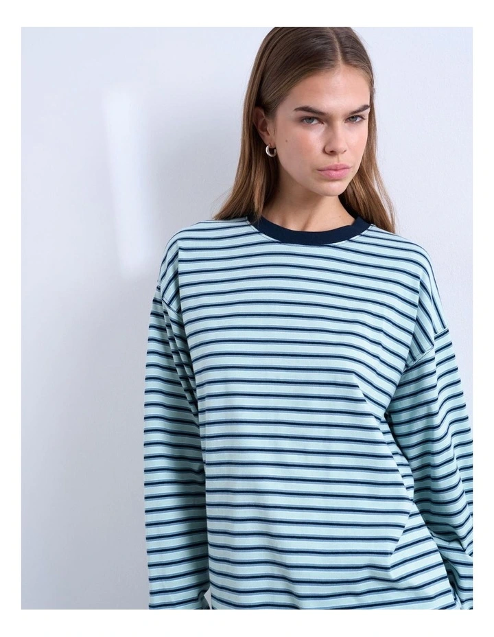 Malene Skater T-shirt in Blue image 2