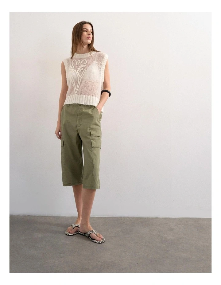 Josephine Emb. Sl O-neck Vest in Ivory image 2