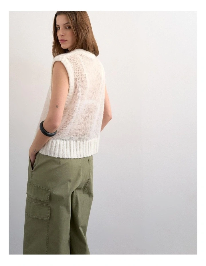 Josephine Emb. Sl O-neck Vest in Ivory image 4