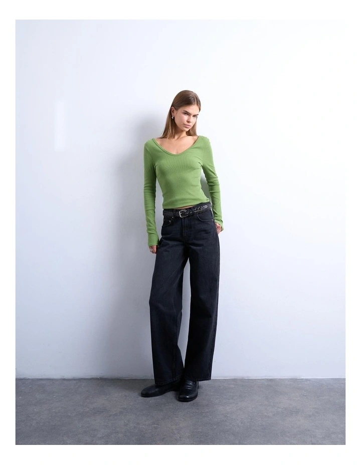 Wendy V-Neck Top in Green image 3