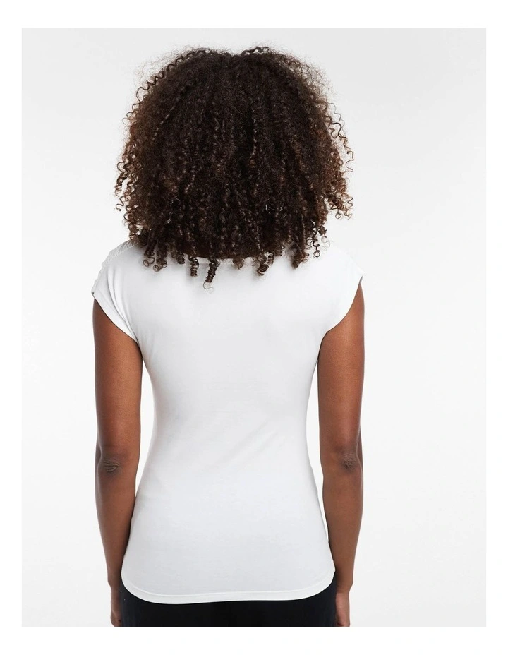 Kerstin Knot Detal T-shirt in Ivory image 3