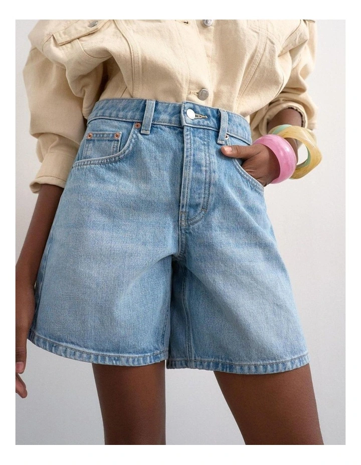 Vigga Denim Shorts in Blue image 3