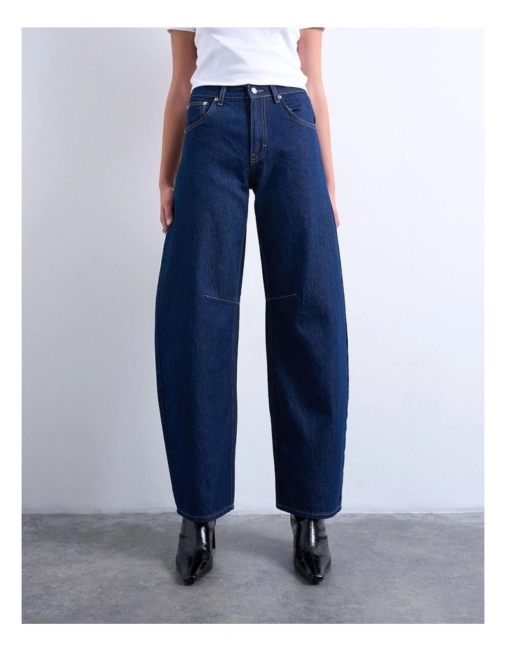 Barrel Denim Jeans in Dark Denim image 2