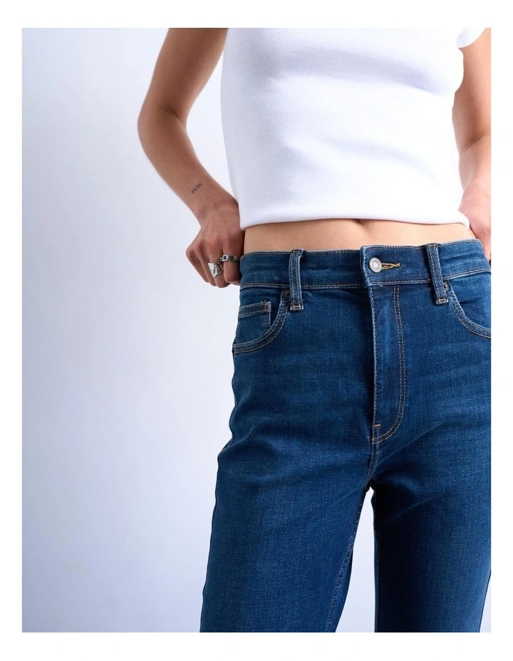 Jamie High Rise Flare Jeans in Blue image 2