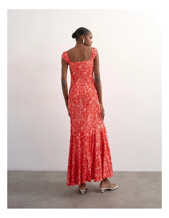 Lilli Sleeveless Maxi Dress in Red image 4