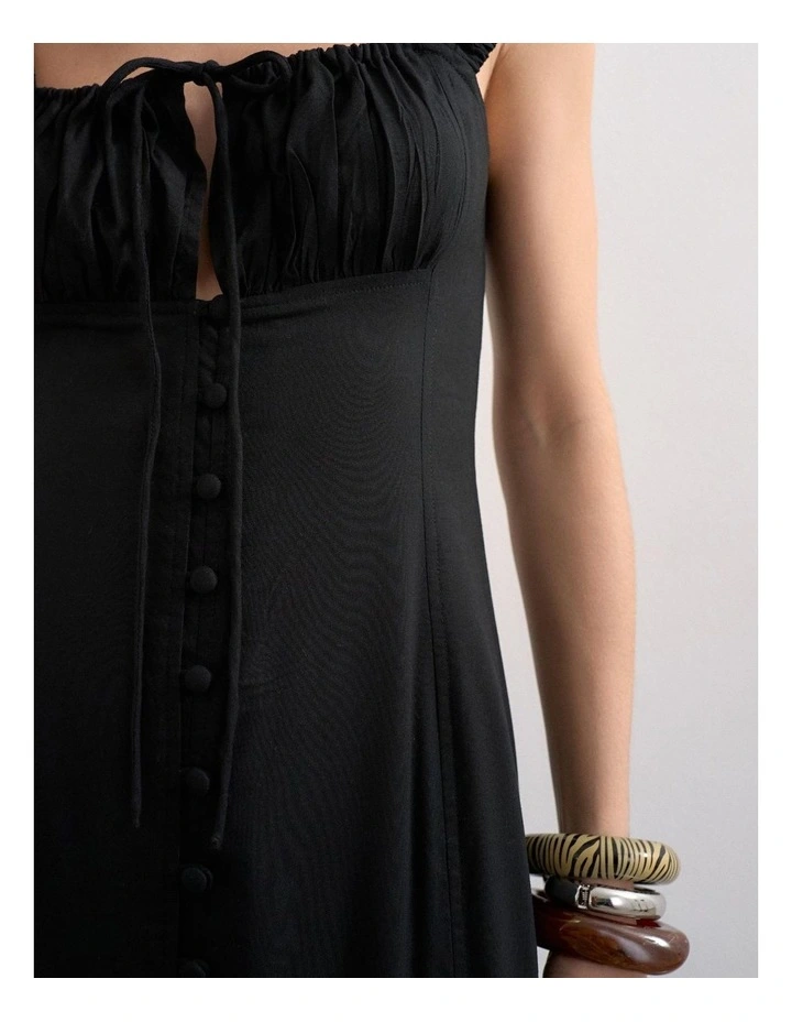 Lilli Sleeveless Maxi Dress in Black image 4
