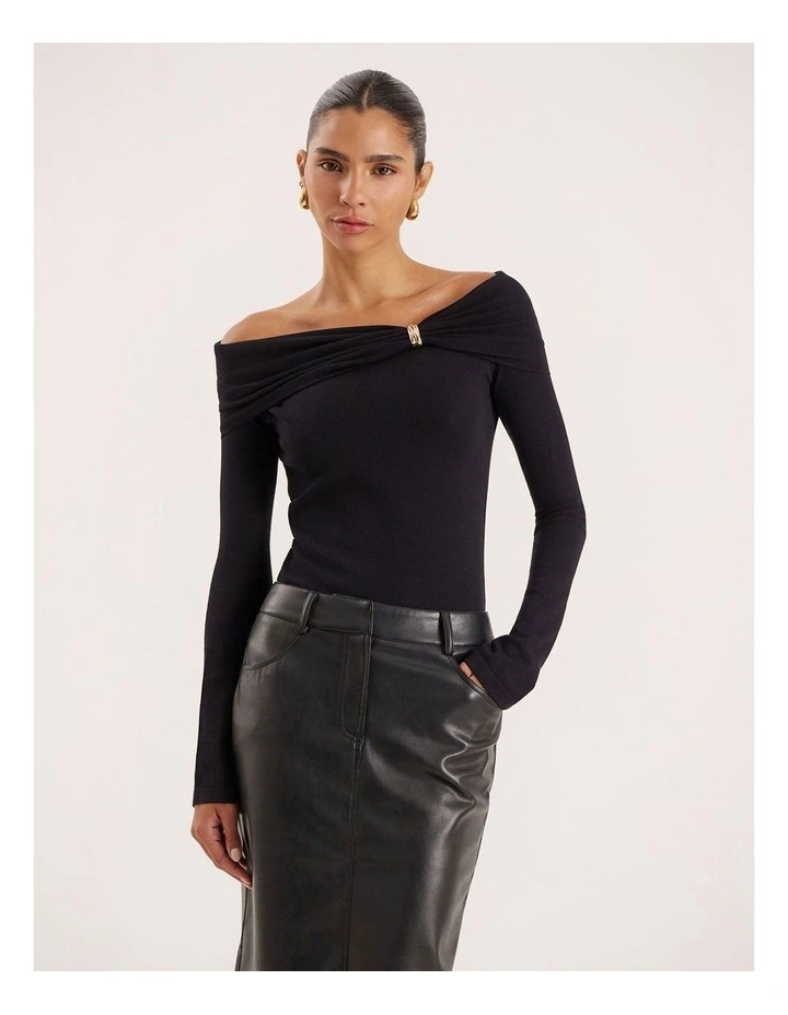 Virgo Top in Black image 1