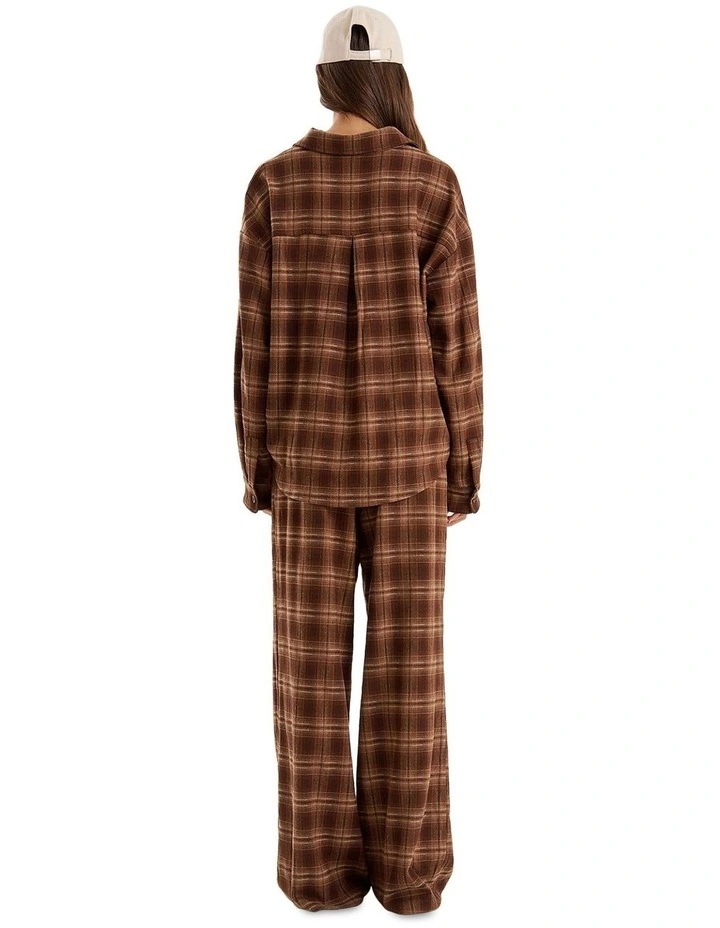 Tove Trousers in Brown image 2