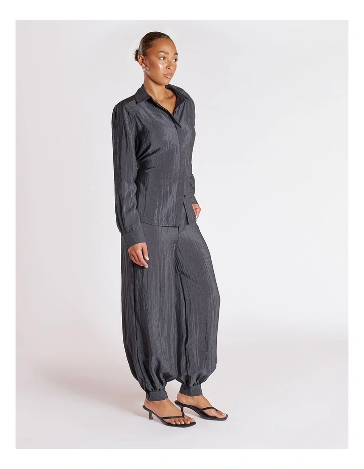 Devlin Trousers image 6