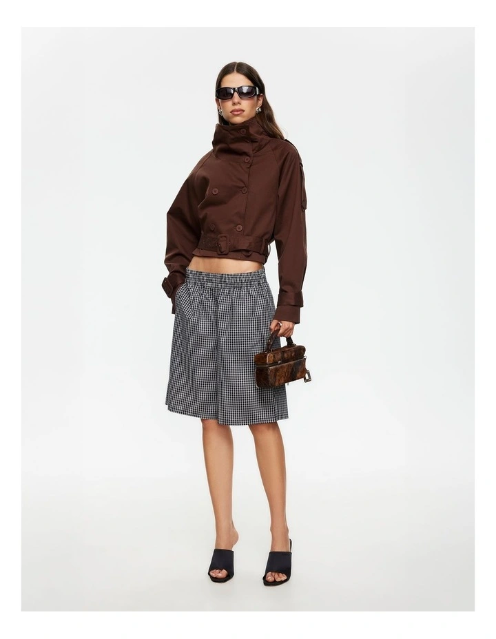 Blanc Cropped Trench in Chocolate image 4
