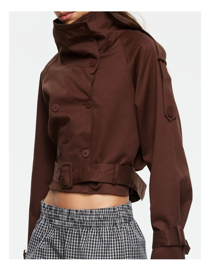 Blanc Cropped Trench in Chocolate image 5