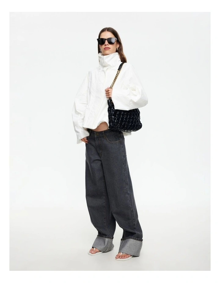 Shoreline Windbreaker Jacket in White image 4