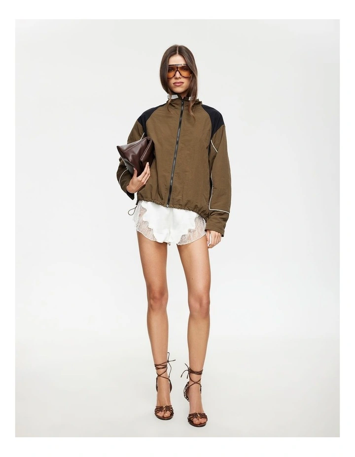 Shoreline Windbreaker Jacket in Brown image 4