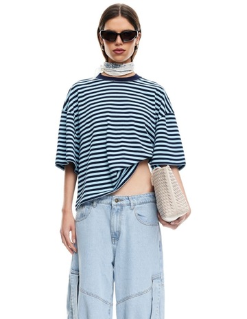 Navy Sea Stripe colour