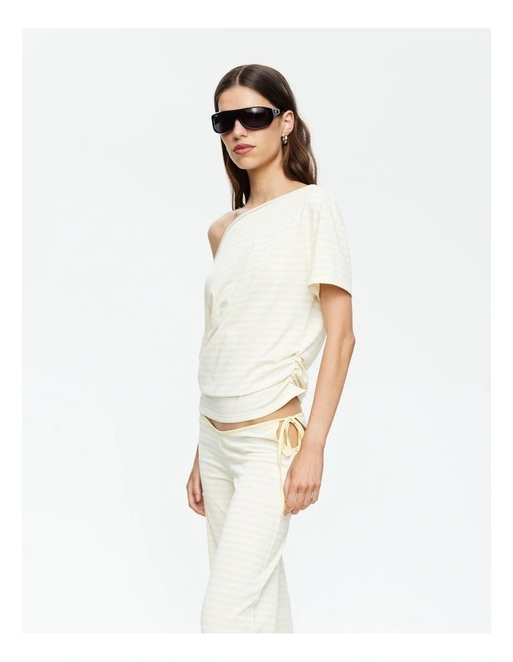 Wildlands Tee in Yellow image 3