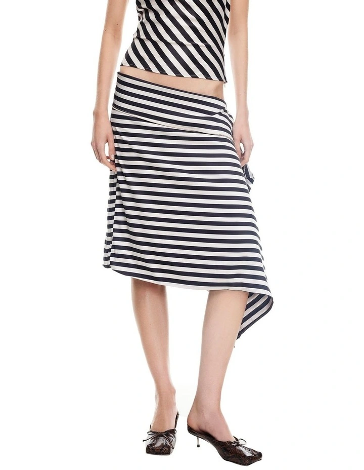 Allure Midi Skirt in Black image 4