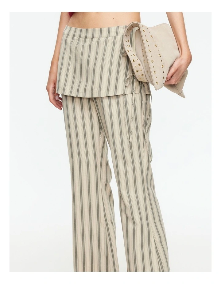 Alpine Pant in Beige image 5