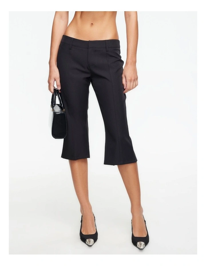 Femme Capri in Black image 1