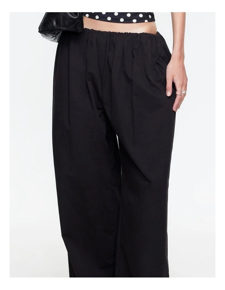 Tidekiss Pant in Black image 5
