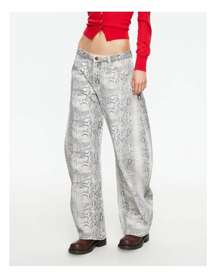 Horseshoe Jeans in Grey image 3