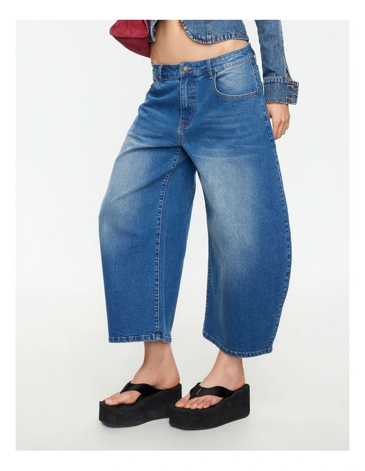 Horseshoe Cropped Jean in Indigo image 3