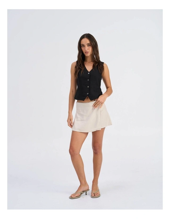 Caro Linen Blend Vest in Black image 3