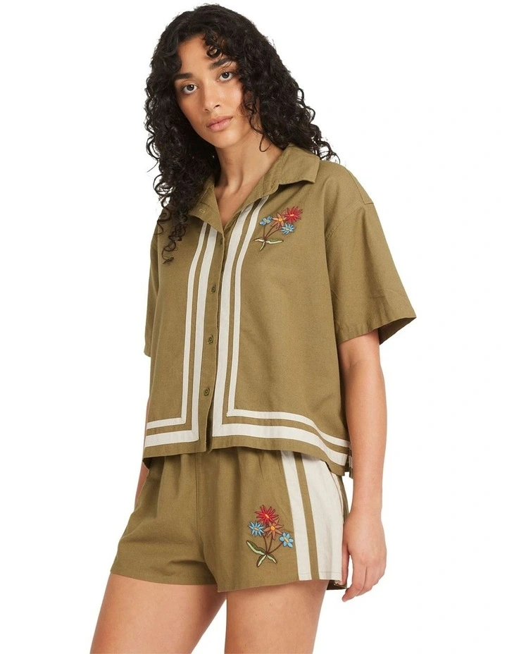 Mel Short Sleeve Shirts in Green image 3