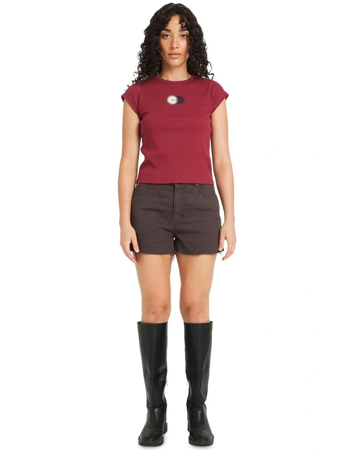 Ribbed Slim Tee image 5