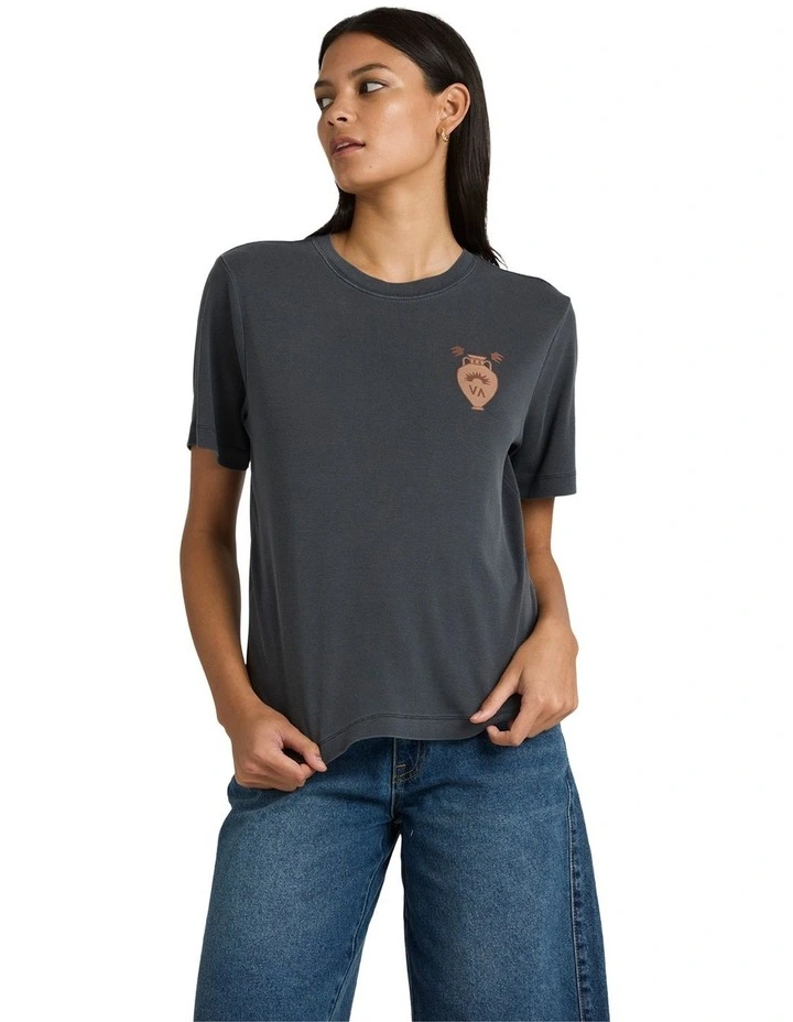 Icon T-Shirt in Black image 1