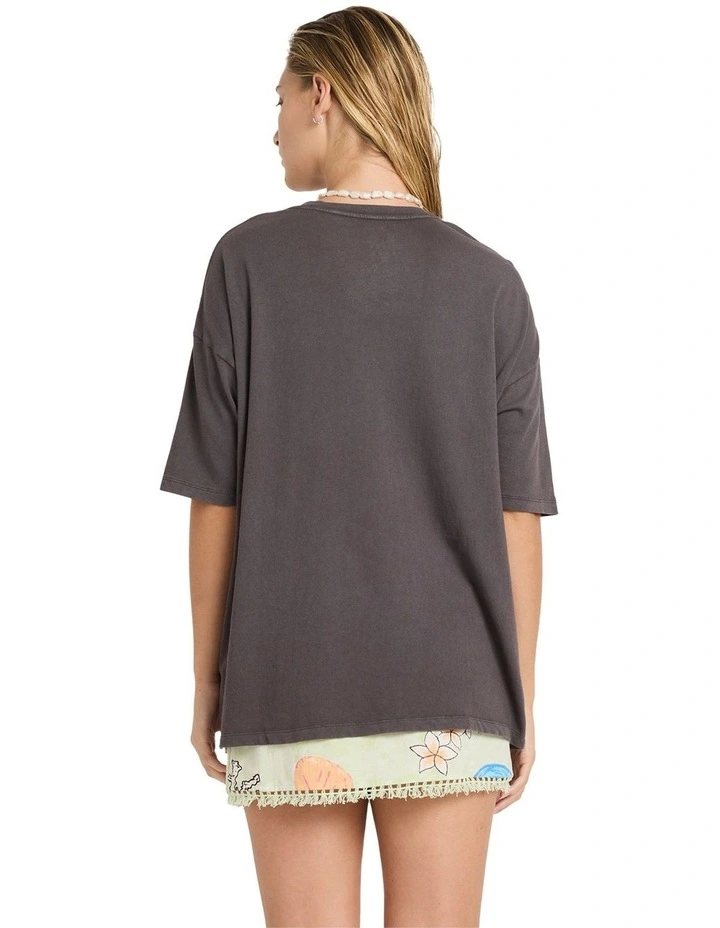 Lottie Hall T-Shirt in Black image 2