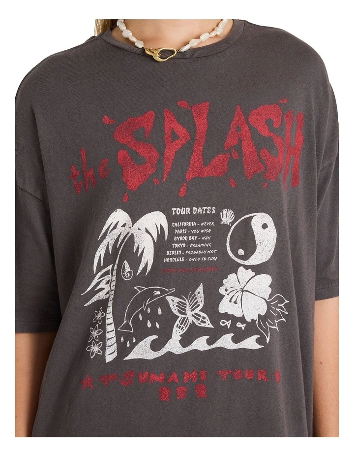 Lottie Hall T-Shirt in Black image 4